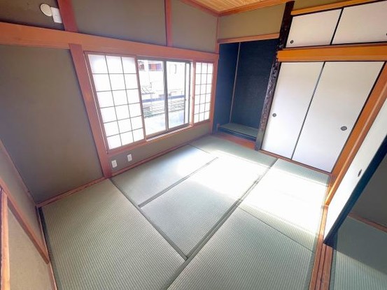 detached 大阪府松原市田井城５丁目
地図を見る