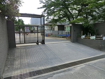 apartment 千葉県市川市八幡１丁目1-16-1 Y&Y 本八幡