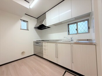 apartment 千葉県市川市八幡１丁目1-16-1 Y&Y 本八幡