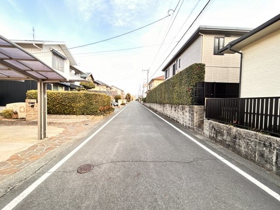 detached 熊本県菊池郡菊陽町光の森５丁目
地図を見る