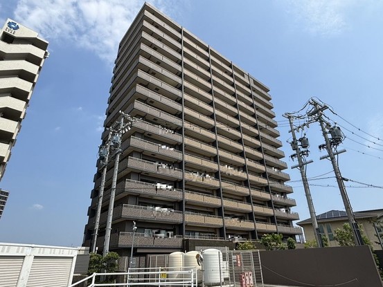 apartment 三重県四日市市下さざらい町11番10号 Sプレイス