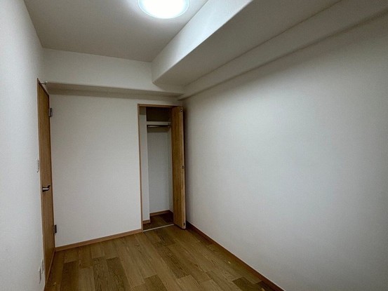 apartment 三重県四日市市下さざらい町11番10号 Sプレイス
