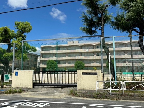 apartment 三重県四日市市下さざらい町11番10号 Sプレイス