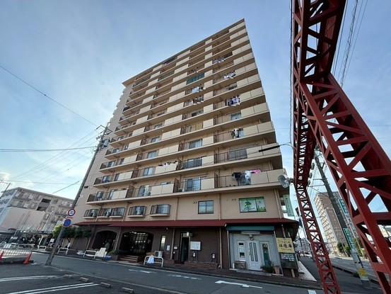 apartment 三重県四日市市下さざらい町11番10号 Sプレイス