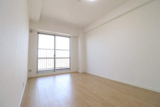 apartment 三重県四日市市下さざらい町11番10号 Sプレイス