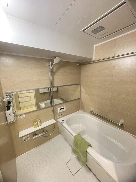 apartment 三重県四日市市下さざらい町11番10号 Sプレイス