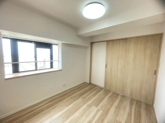 apartment 三重県四日市市下さざらい町11番10号 Sプレイス