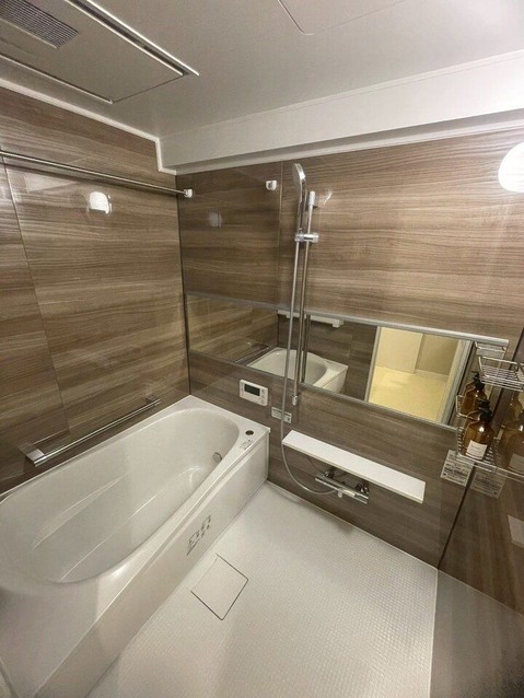 apartment 三重県四日市市下さざらい町11番10号 Sプレイス