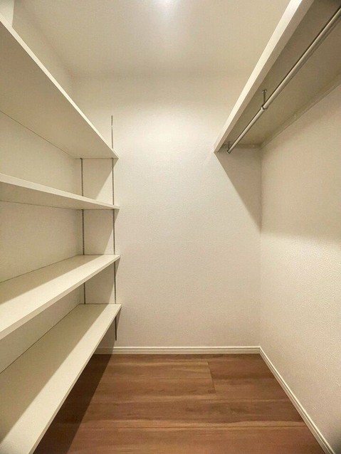 apartment 三重県四日市市下さざらい町11番10号 Sプレイス