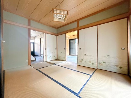 detached 長崎県西彼杵郡時津町左底郷
地図を見る
