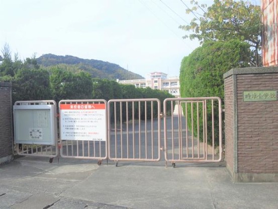 detached 長崎県西彼杵郡時津町野田郷
地図を見る