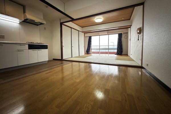 apartment 静岡県熱海市熱海
地図を見る