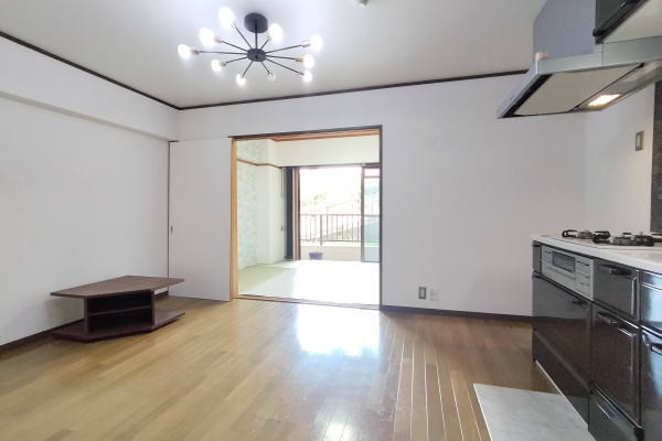 apartment 静岡県熱海市下多賀
地図を見る