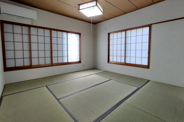 detached 神奈川県足柄下郡真鶴町岩
地図を見る