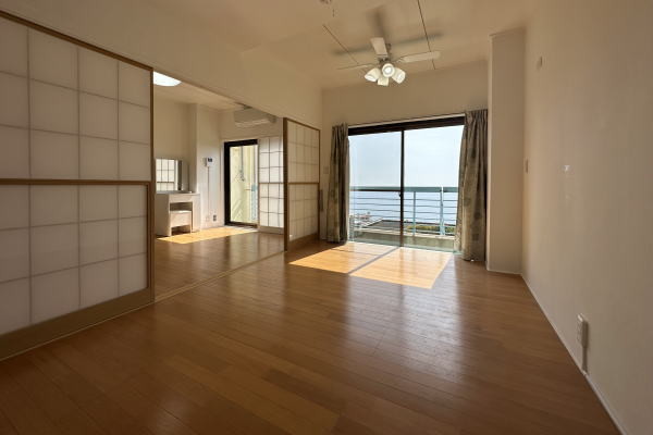 apartment 静岡県熱海市海光町
地図を見る