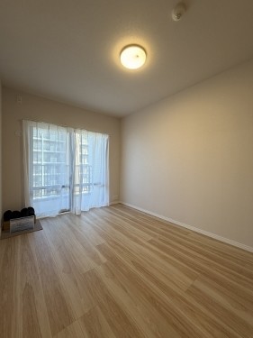 apartment 神奈川県横浜市港南区上大岡西１丁目１３番８号 大樹生命上大岡ビル5階