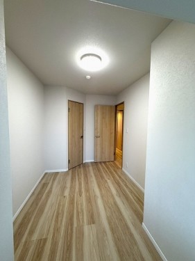 apartment 神奈川県横浜市港南区上大岡西１丁目１３番８号 大樹生命上大岡ビル5階