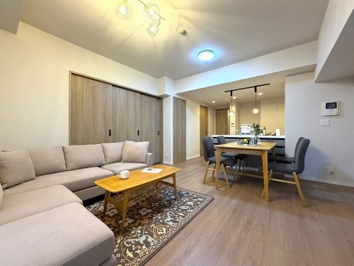 apartment 神奈川県横浜市港南区上大岡西１丁目１３番８号 大樹生命上大岡ビル5階