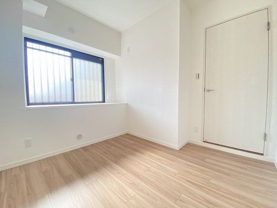 apartment 奈良県大和高田市大字市場
地図を見る