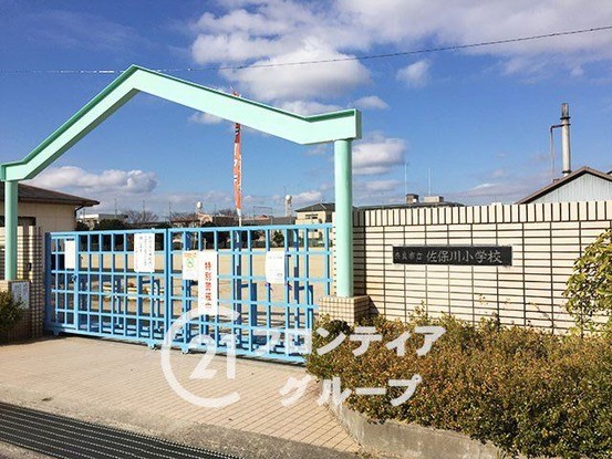 apartment 奈良県奈良市法蓮町
地図を見る