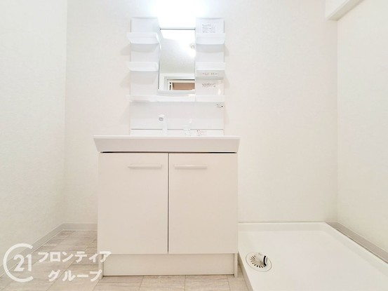 apartment 奈良県奈良市法蓮町
地図を見る