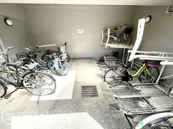 apartment 奈良県奈良市鶴舞西町
地図を見る