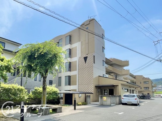 apartment 奈良県北葛城郡王寺町久度5丁目
地図を見る