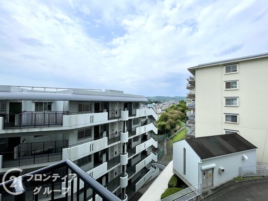 apartment 奈良県奈良市藤ノ木台１丁目
地図を見る