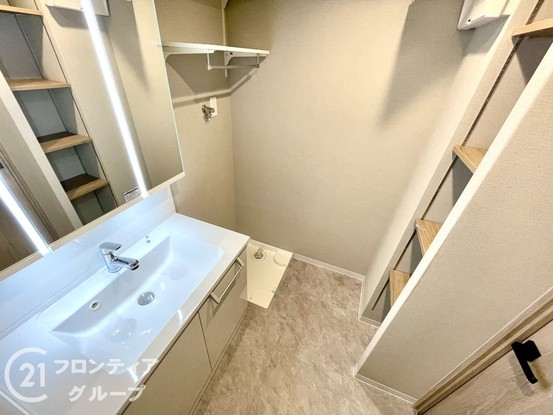 apartment 奈良県奈良市藤ノ木台１丁目
地図を見る