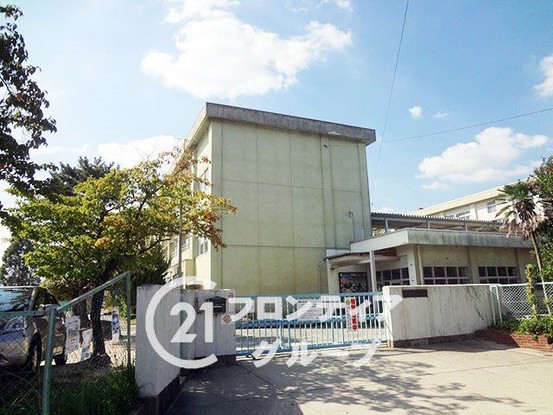 apartment 奈良県奈良市西大寺国見町１丁目
地図を見る