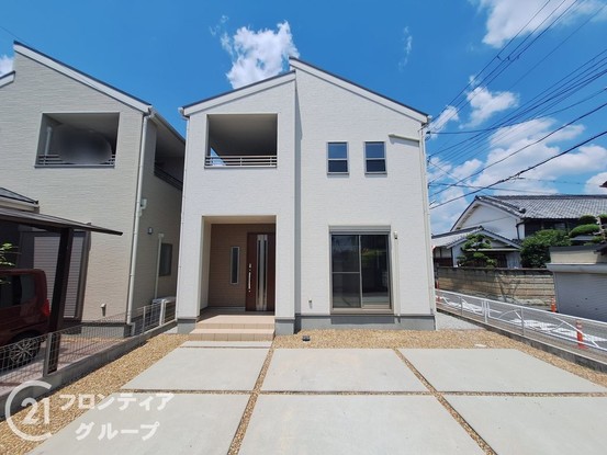 detached 奈良県北葛城郡河合町大字穴闇
地図を見る