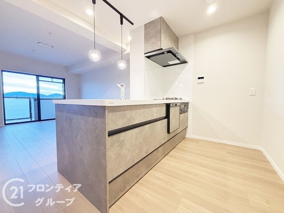 apartment 奈良県生駒郡斑鳩町龍田西２丁目
地図を見る