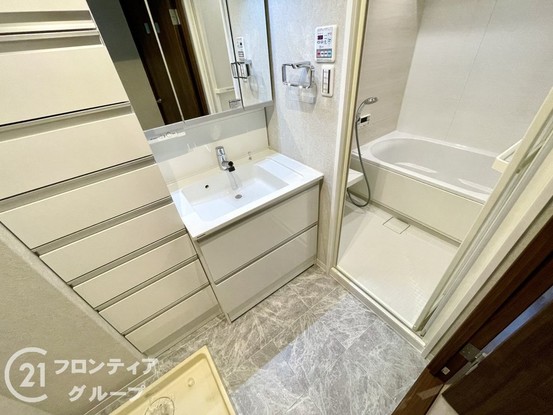 apartment 奈良県北葛城郡王寺町久度１丁目
地図を見る