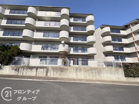 apartment 京都府木津川市兜台２丁目
地図を見る