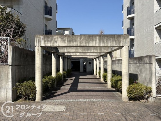 apartment 京都府木津川市兜台２丁目
地図を見る