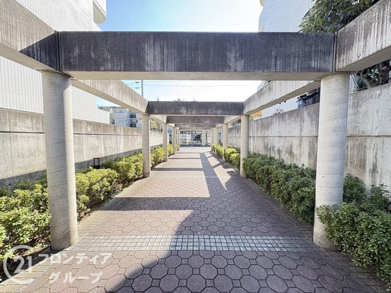 apartment 京都府木津川市兜台２丁目
地図を見る