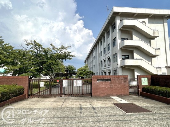 apartment 奈良県大和郡山市高田町
地図を見る