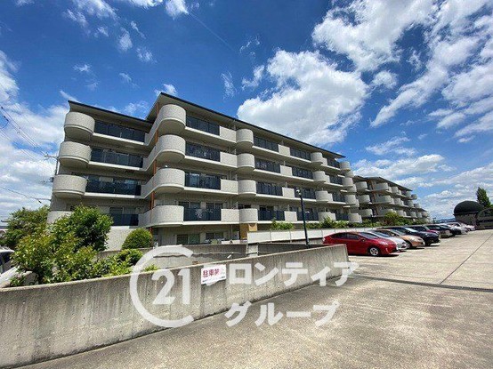 apartment 京都府木津川市兜台２丁目
地図を見る