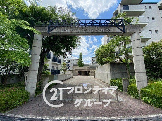 apartment 京都府木津川市兜台２丁目
地図を見る