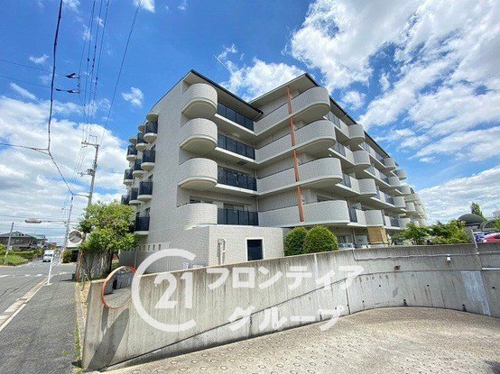 apartment 京都府木津川市兜台２丁目
地図を見る