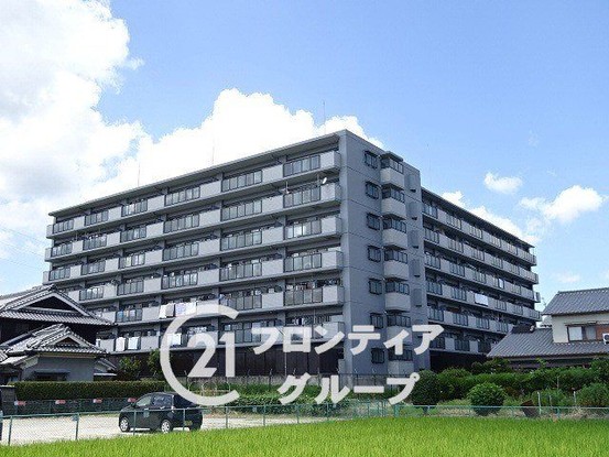 apartment 奈良県大和郡山市小泉町
地図を見る