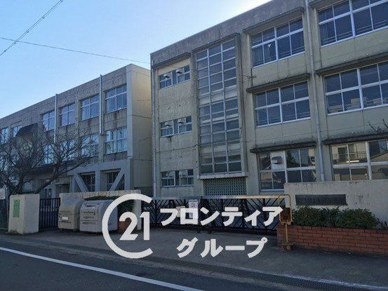 apartment 奈良県大和郡山市小泉町
地図を見る