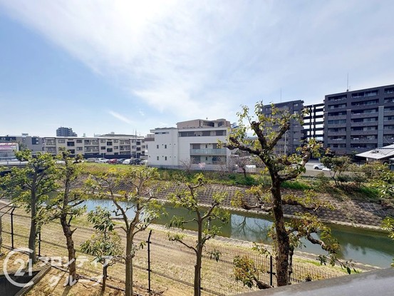 apartment 奈良県橿原市新賀町
地図を見る