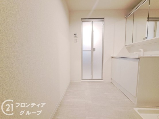 apartment 京都府木津川市木津川台６丁目
地図を見る