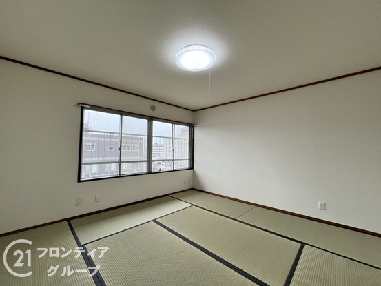 apartment 奈良県奈良市三条栄町
地図を見る