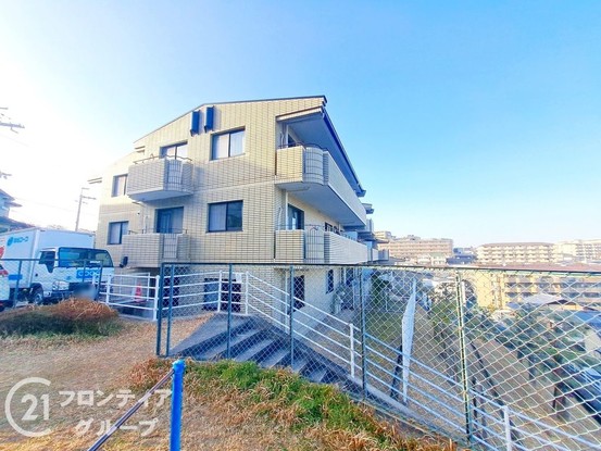 apartment 奈良県奈良市あやめ池南８丁目
地図を見る