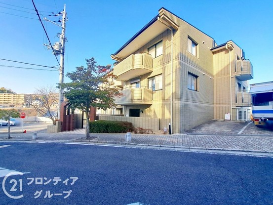 apartment 奈良県奈良市あやめ池南８丁目
地図を見る