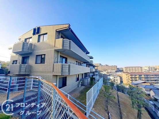 apartment 奈良県奈良市あやめ池南８丁目
地図を見る