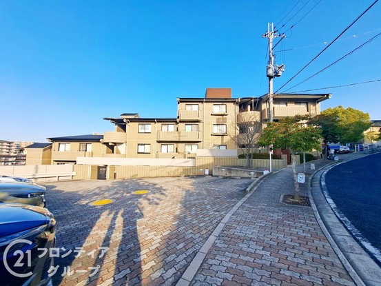 apartment 奈良県奈良市あやめ池南８丁目
地図を見る