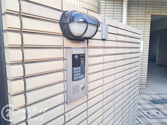 apartment 奈良県奈良市あやめ池南８丁目
地図を見る